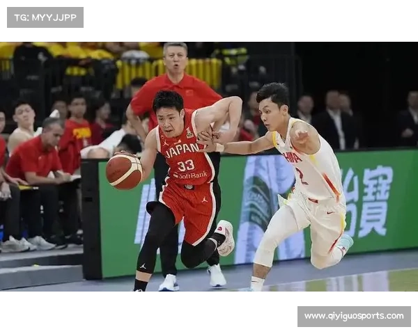 亚洲杯预选赛中国男篮小组头名出线，42分大胜日本